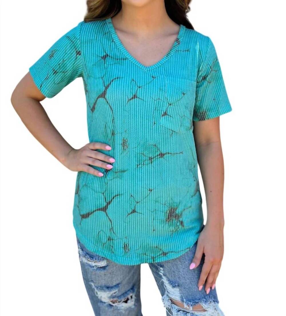 NEW STERLING KREEK herd v-neck top in turquoise